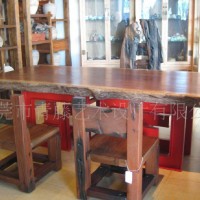 供应 上品堂巴西花梨独板大班台、特色实木家具 会议台 办公桌 创意家具